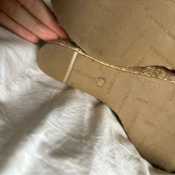 Marc Fisher Wedges - Picture 3 of 6